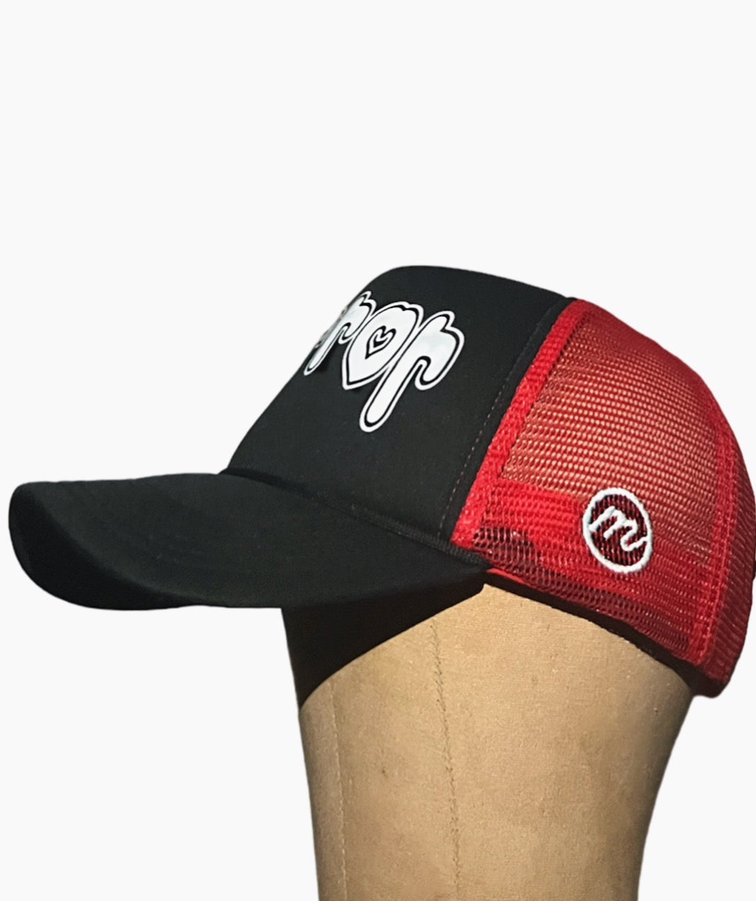"Mirror Hearts" Trucker (Black-Red)
